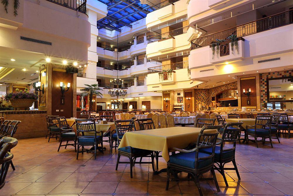 Wei-Yat Grand Hotel Tainan Esterno foto