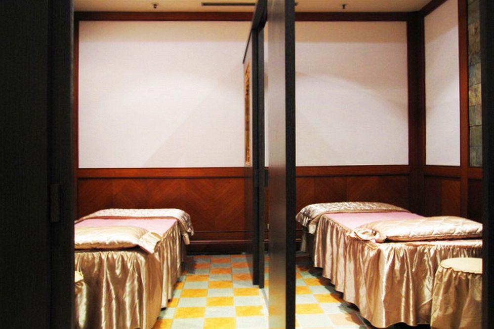 Wei-Yat Grand Hotel Tainan Esterno foto