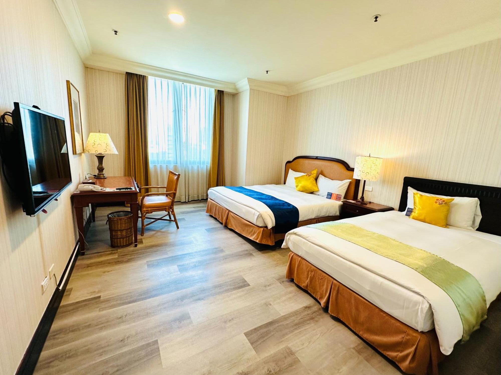 Wei-Yat Grand Hotel Tainan Esterno foto
