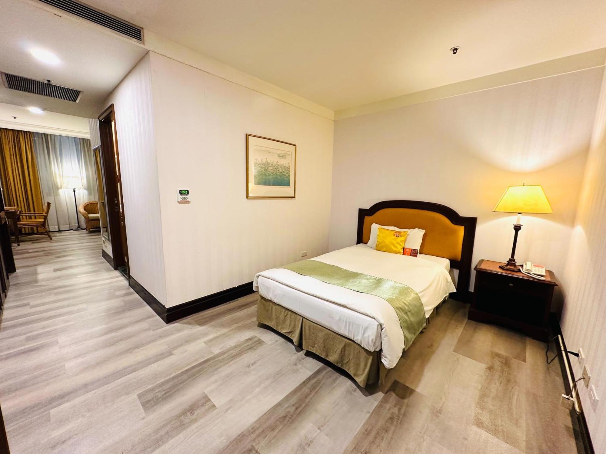 Wei-Yat Grand Hotel Tainan Esterno foto