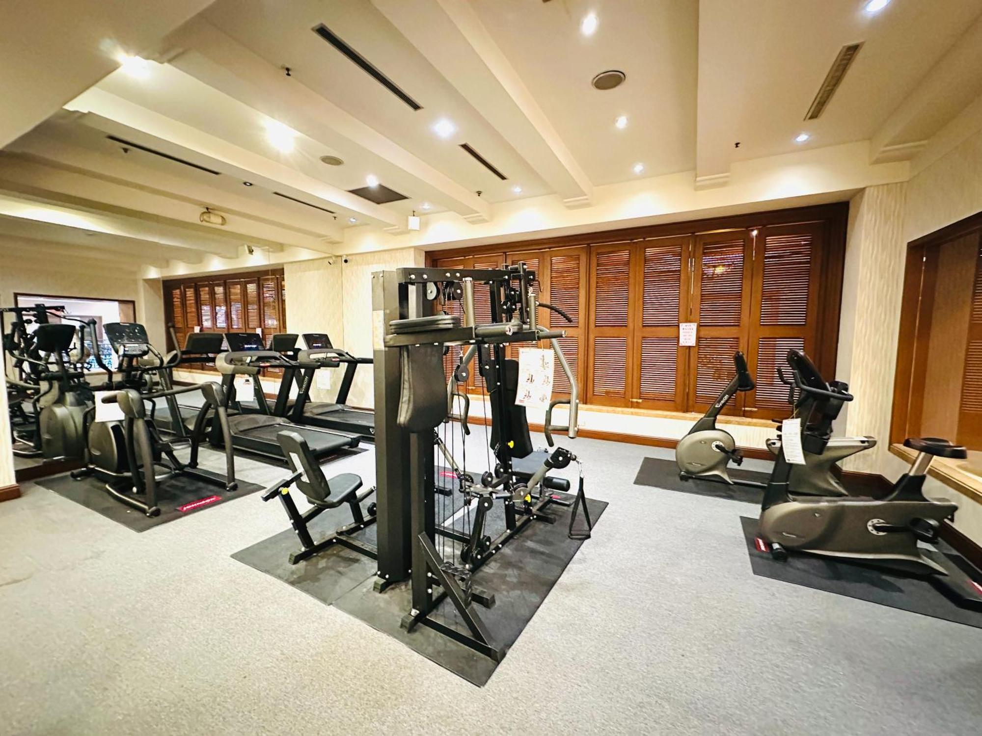 Wei-Yat Grand Hotel Tainan Esterno foto