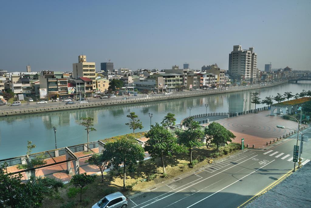 Wei-Yat Grand Hotel Tainan Esterno foto