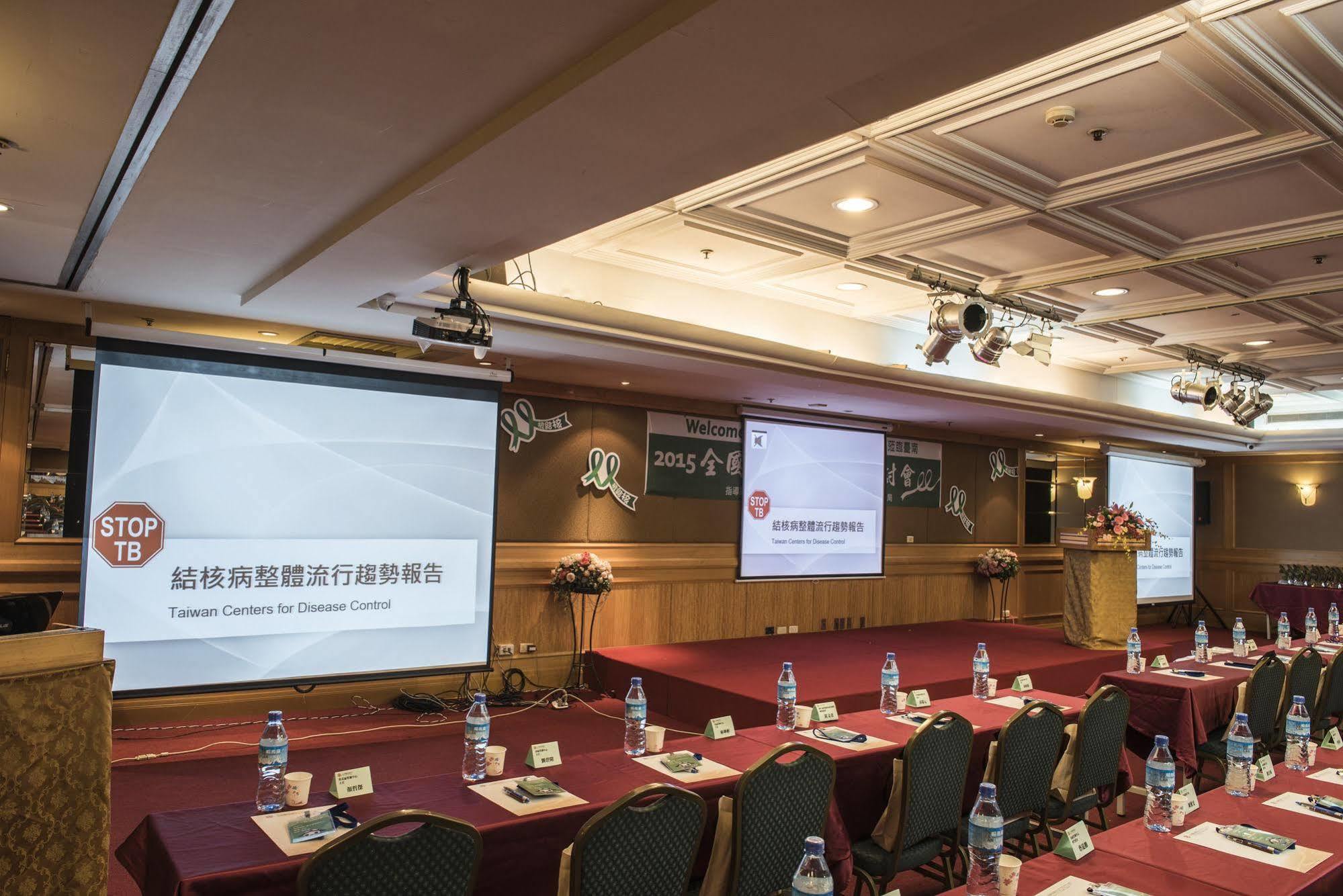 Wei-Yat Grand Hotel Tainan Esterno foto