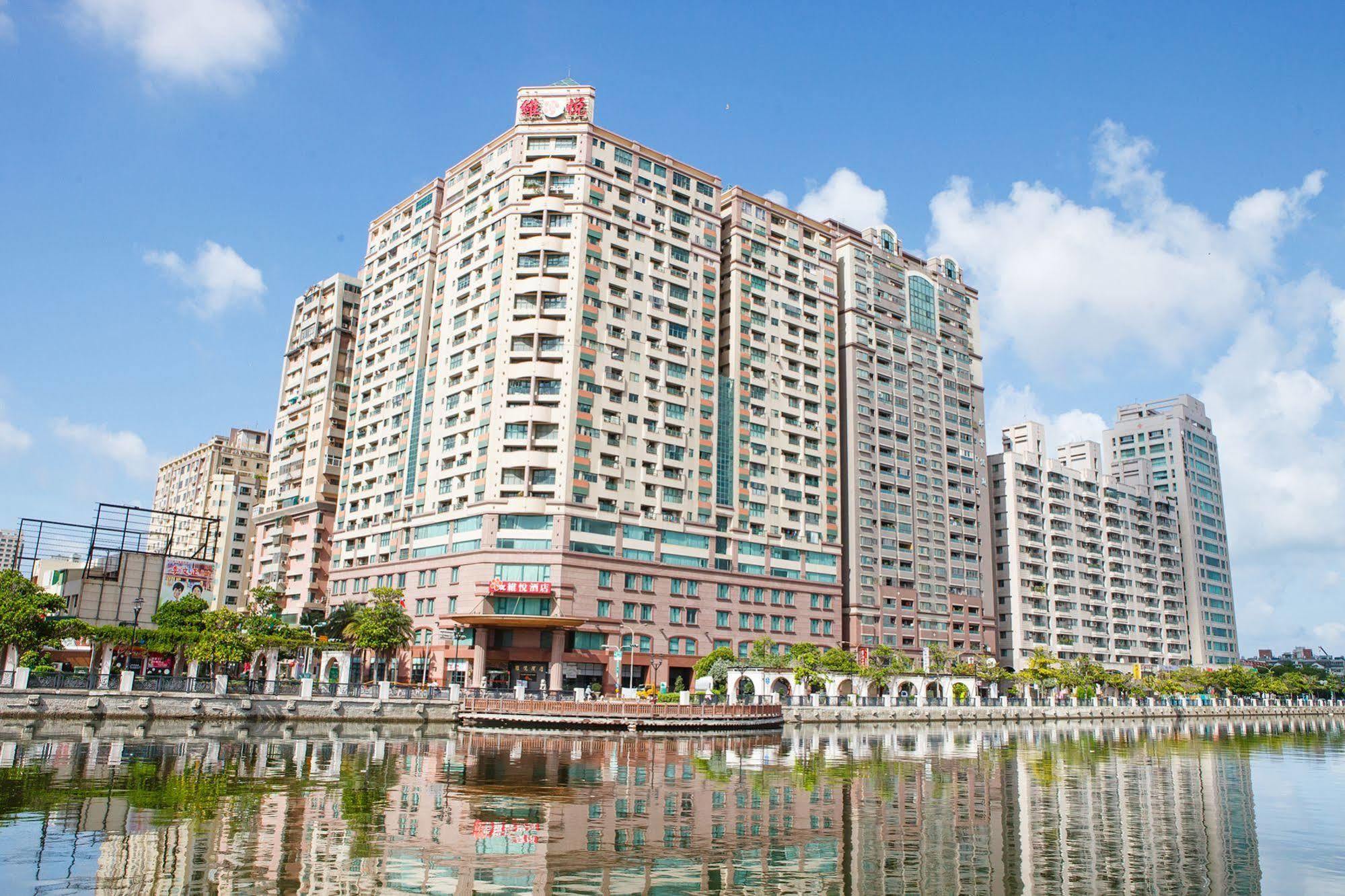 Wei-Yat Grand Hotel Tainan Esterno foto